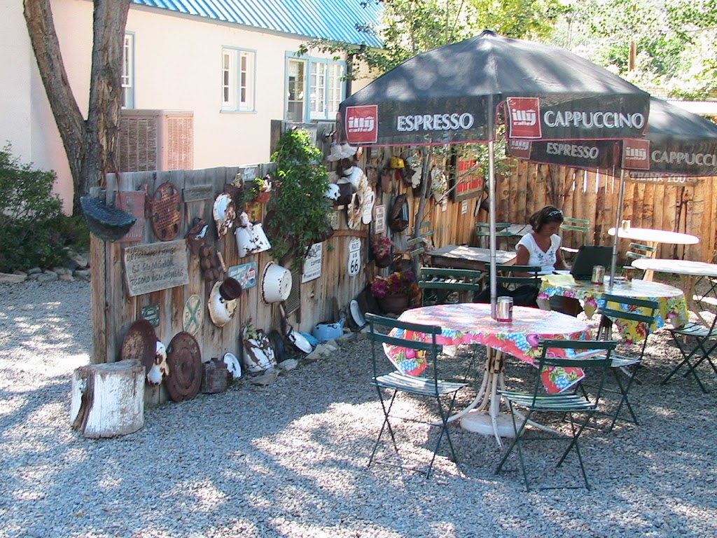 Gifted Hands Gallery | 2851 NM-14, Madrid, NM 87010, USA | Phone: (505) 471-5943