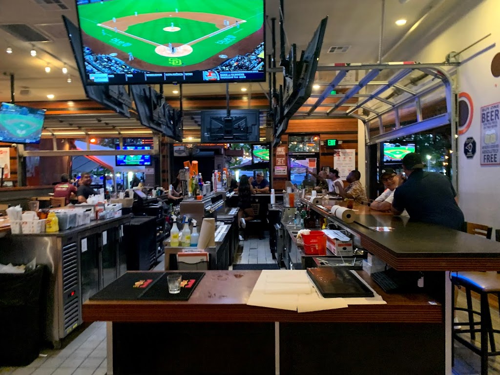 Hooters of Long Beach | 90 Aquarium Way, Long Beach, CA 90802, USA | Phone: (562) 983-1010