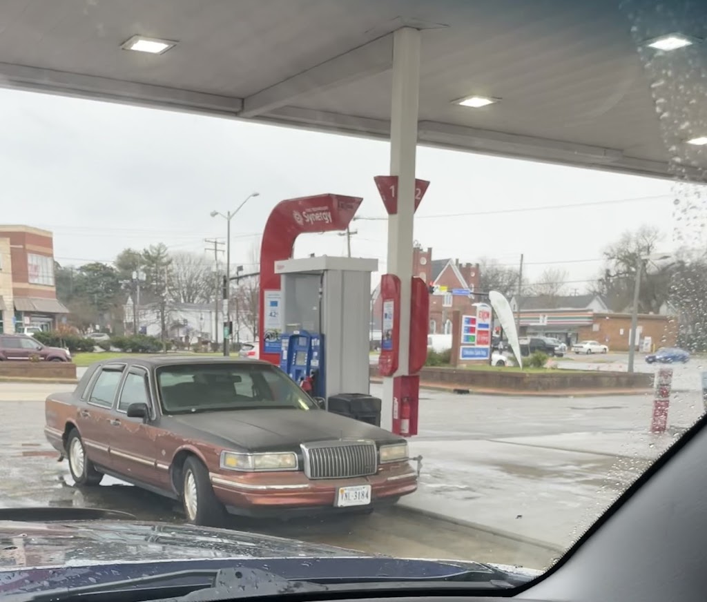 Exxon | 37 S Armistead Ave, Hampton, VA 23669, USA | Phone: (757) 637-7945