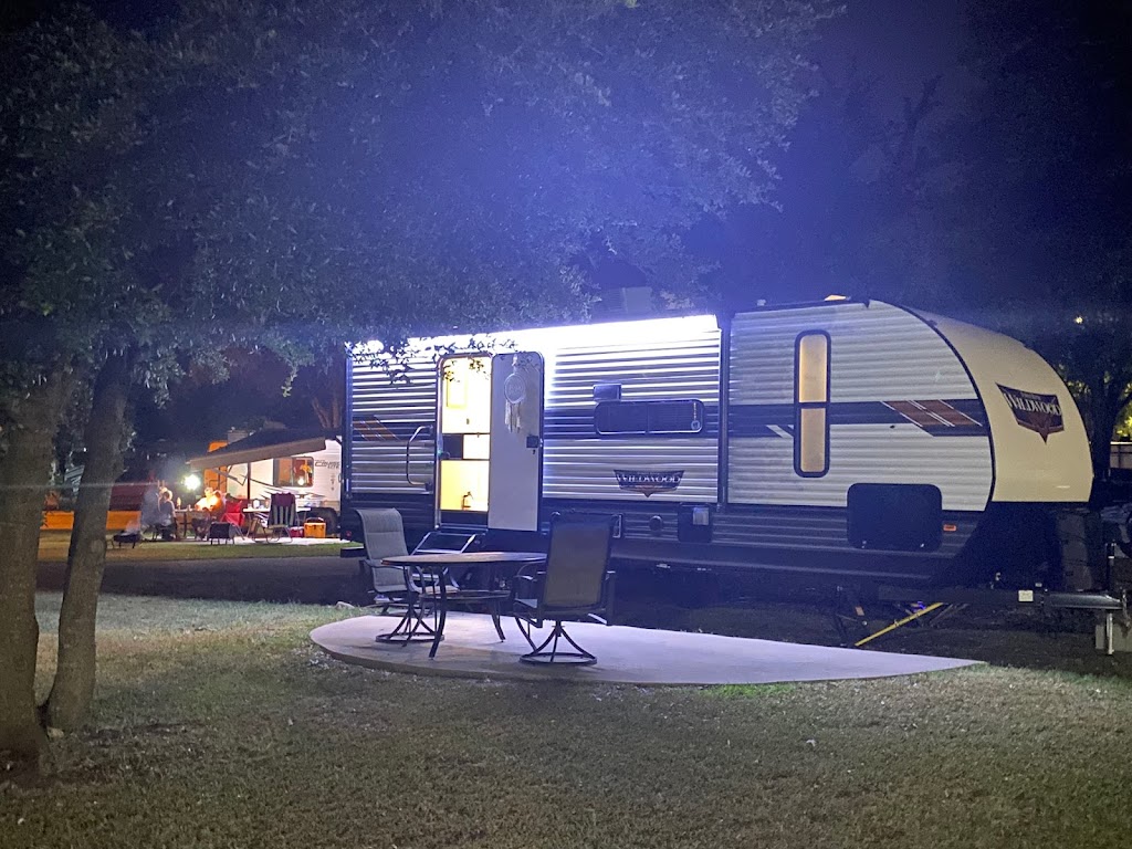 North Pointe RV Resort | 428 Campground Rd, Selma, NC 27576, USA | Phone: (919) 965-5923