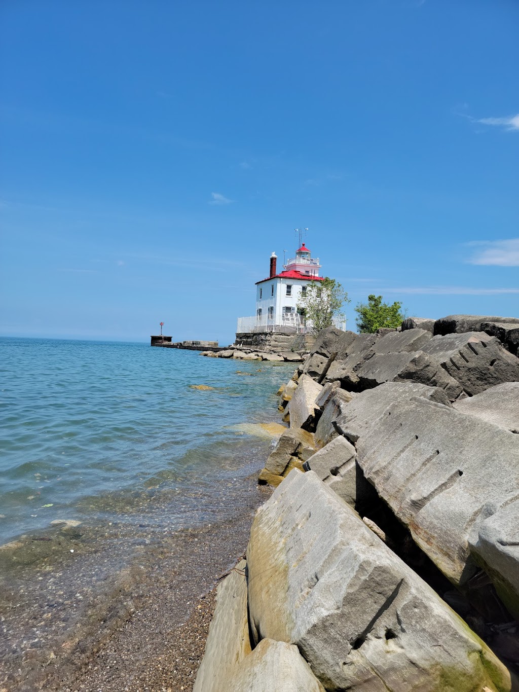 Headlands Beach State Park | 9601 Headlands Rd, Mentor, OH 44060, USA | Phone: (440) 466-8400