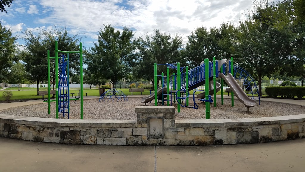 Mirror Lake Park | 1501 Kingston Lacy Blvd, Pflugerville, TX 78660 | Phone: (512) 990-6350