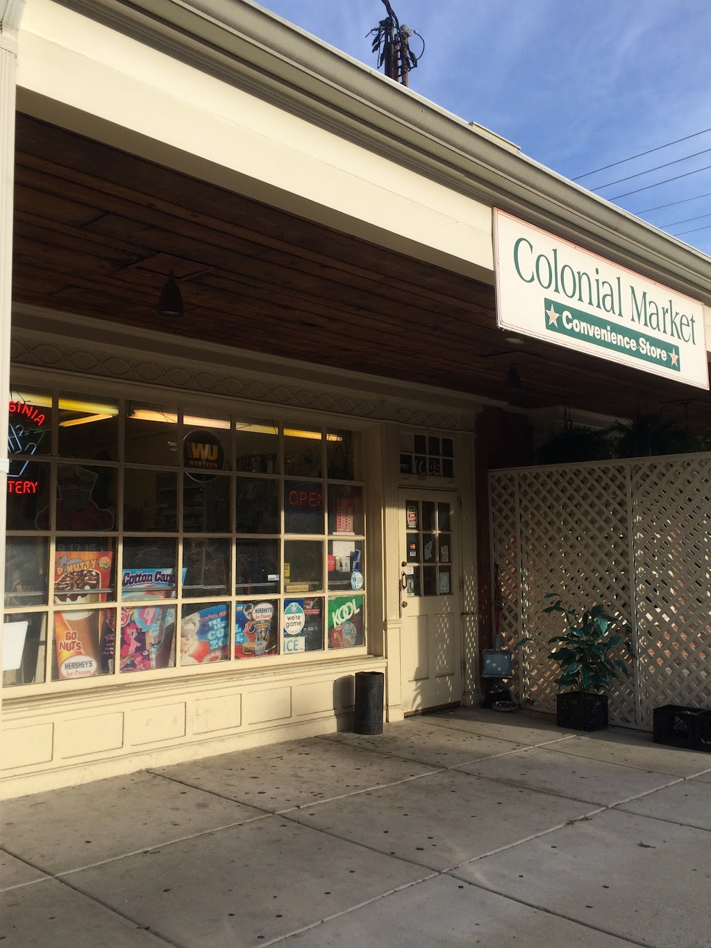 Colonial Market Convenience Store | 1605 Commonwealth Ave, Alexandria, VA 22301, USA | Phone: (703) 683-2543