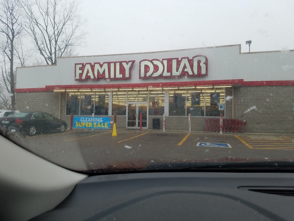 Family Dollar | 105 E Main St, Clarksville, OH 45113, USA | Phone: (937) 566-6025