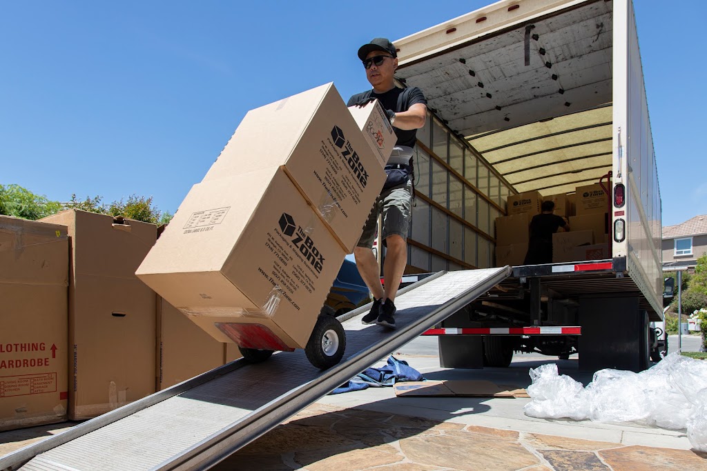 AFD MOVERS INC | 1700 E Garry Ave, Santa Ana, CA 92705, USA | Phone: (949) 471-0091