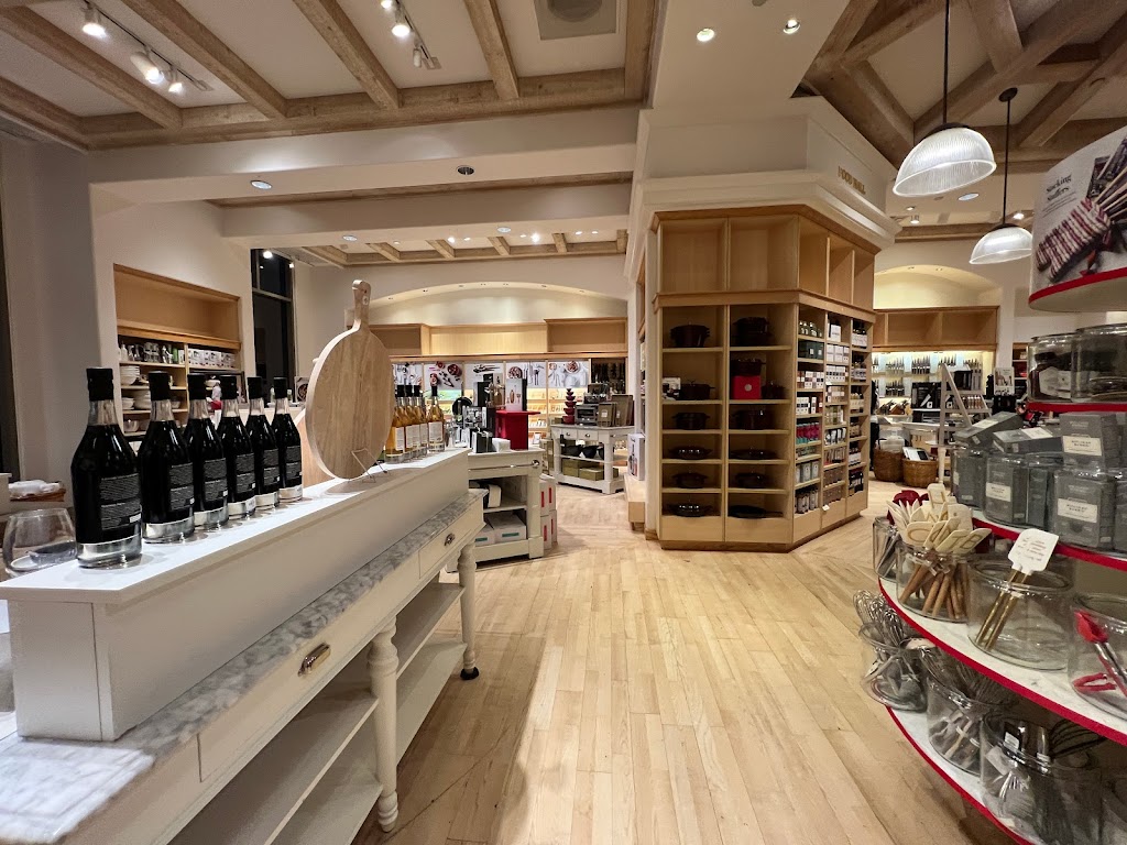 Williams-Sonoma | 1470 Mt Diablo Blvd, Walnut Creek, CA 94596, USA | Phone: (925) 210-1215