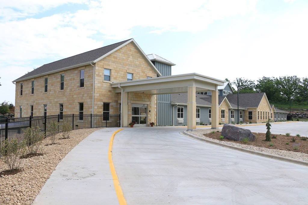 Drumlin Reserve Memory Care | 111 E Reynolds St, Cottage Grove, WI 53527, USA | Phone: (608) 839-4254