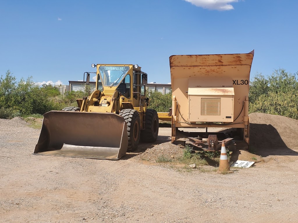 C.R. TRUCKING&WELDING SAND&GRAVEL | 1864 W Alex Austin Dr, Oracle, AZ 85623, USA | Phone: (520) 870-2160