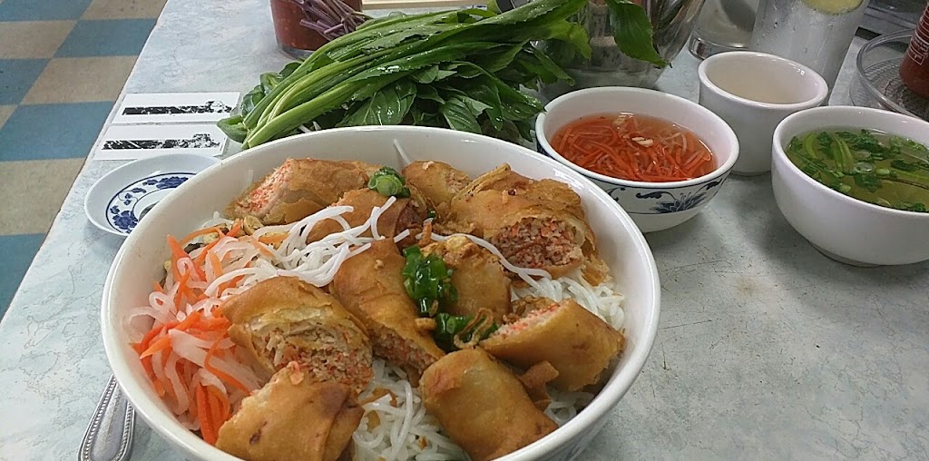 Phở 54 | 2874 Alum Rock Ave B, San Jose, CA 95127, USA | Phone: (408) 729-6633