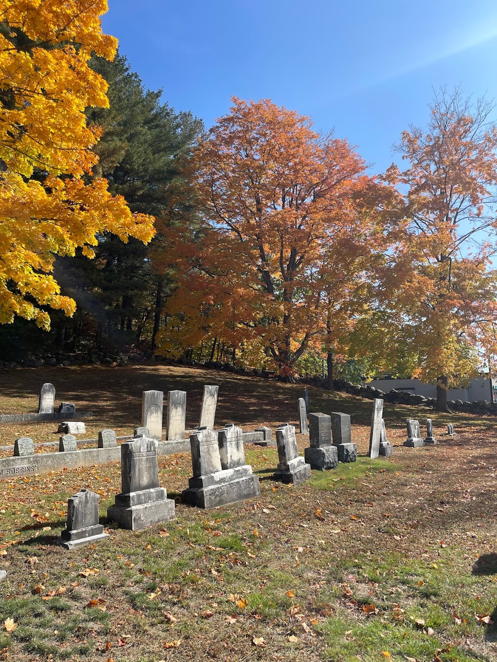 Hillside Cemetery | 310 Amherst St, Nashua, NH 03063, USA | Phone: (603) 594-3327