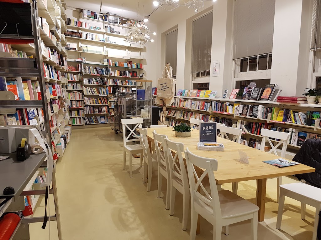 The American Book Center | Spui 12, 1012 XA Amsterdam, Netherlands | Phone: 020 625 5537