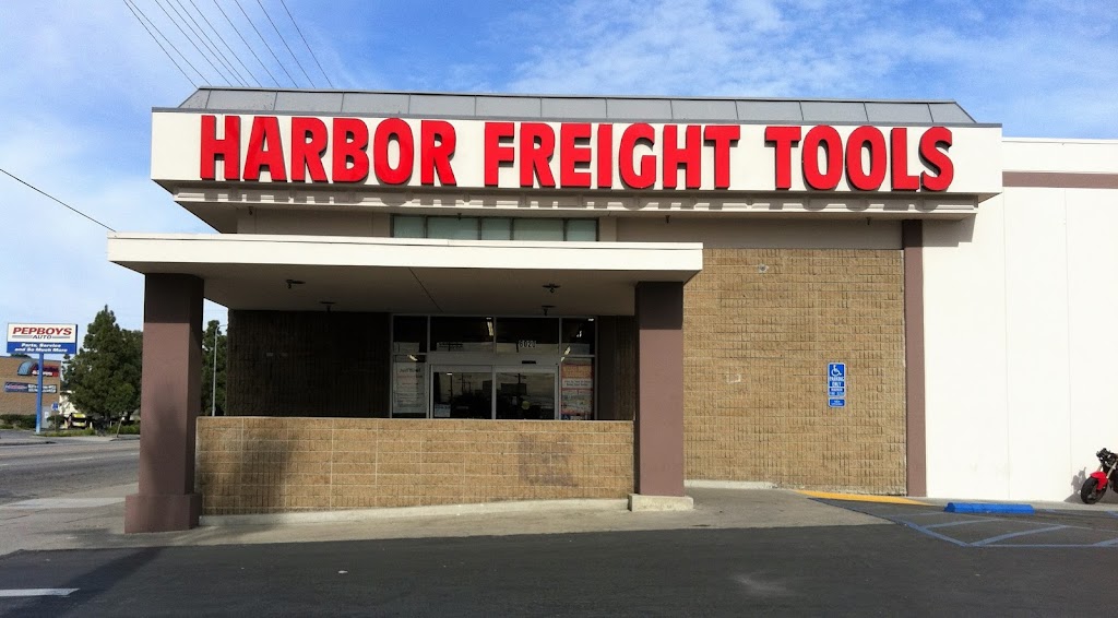 Harbor Freight Tools | 6020 Lankershim Blvd, North Hollywood, CA 91606 | Phone: (818) 754-1752