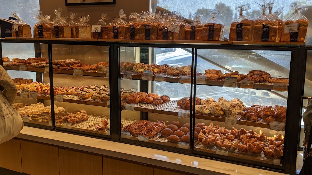 Paris Baguette | 14450 Culver Dr. C-D, Irvine, CA 92604, USA | Phone: (949) 577-9583