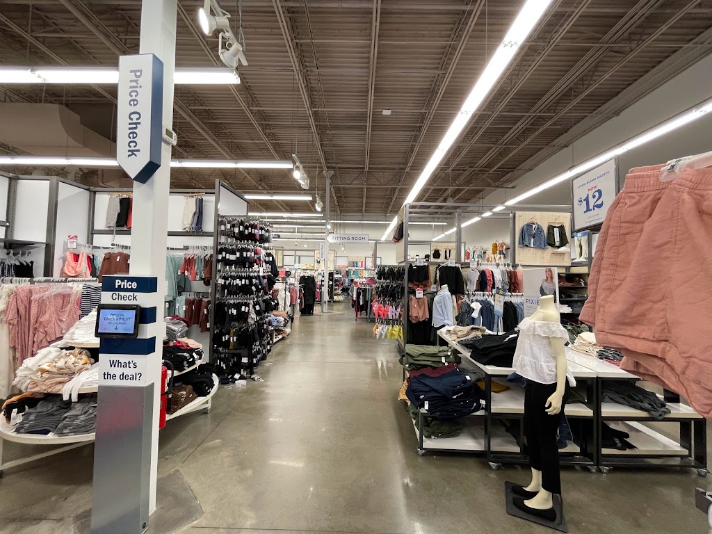 Old Navy | 6075 Wesley Grove Blvd, Wesley Chapel, FL 33544, USA | Phone: (813) 563-4881