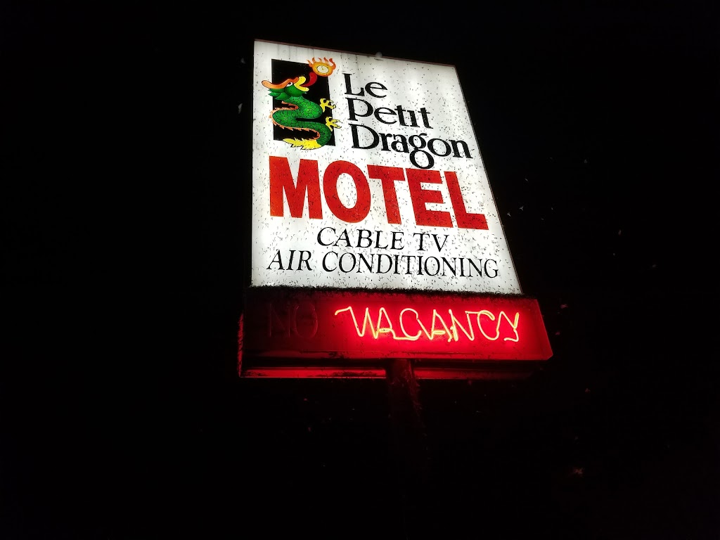 Petit Dragon Motel | Belle River, ON N0R 1A0, Canada | Phone: (519) 728-1147