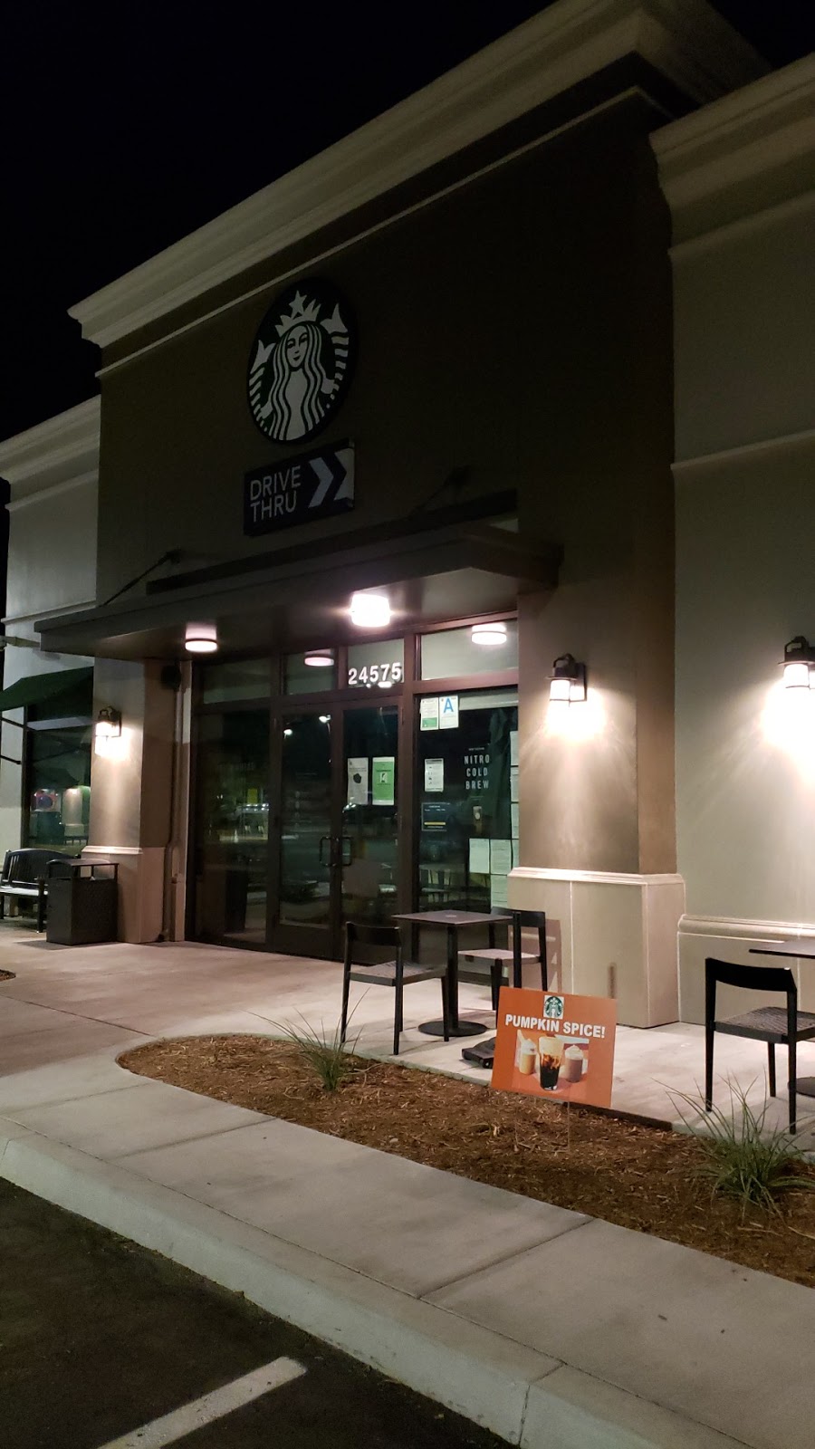 Starbucks | 24575 Copper Hill Dr, Santa Clarita, CA 91354, USA | Phone: (323) 709-7401