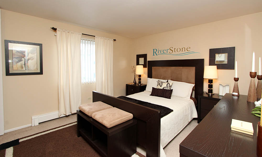 Riverstone Apartments | 308 Woodcreek Dr, Bolingbrook, IL 60440, USA | Phone: (331) 253-2782