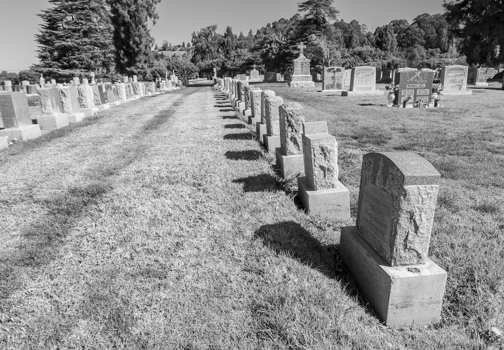 Holy Sepulchre Cemetery | 26320 Mission Blvd, Hayward, CA 94544 | Phone: (510) 537-6600