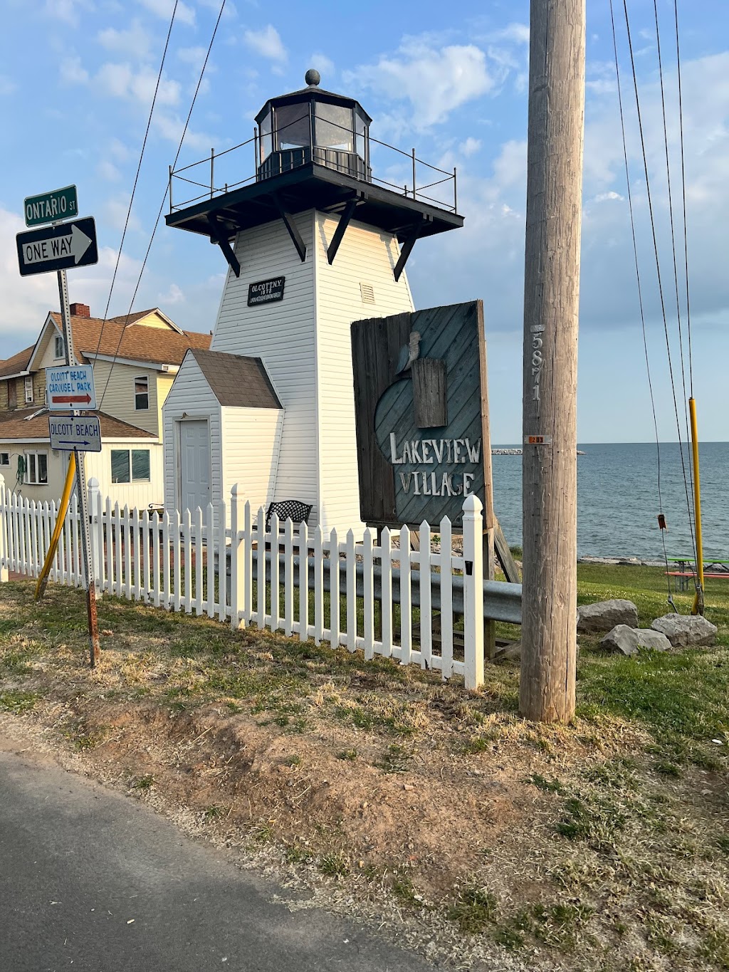 Old Olcott Beach Fire Station | 1571 Lockport St, Olcott, NY 14126, USA | Phone: (716) 778-4443