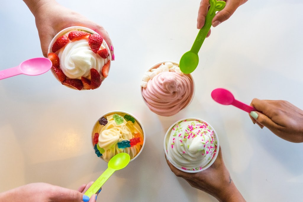 Yogurtland Riverside Campus | 1242 University Ave A, Riverside, CA 92507, USA | Phone: (951) 683-1950