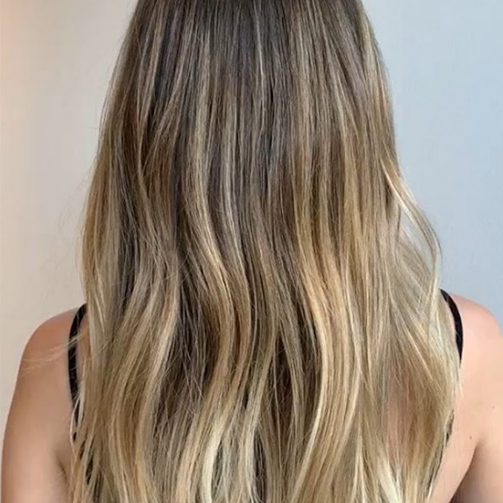 Ashleigh Marie Color | 8455 Melrose Ave, Los Angeles, CA 90069, USA | Phone: (323) 810-6634