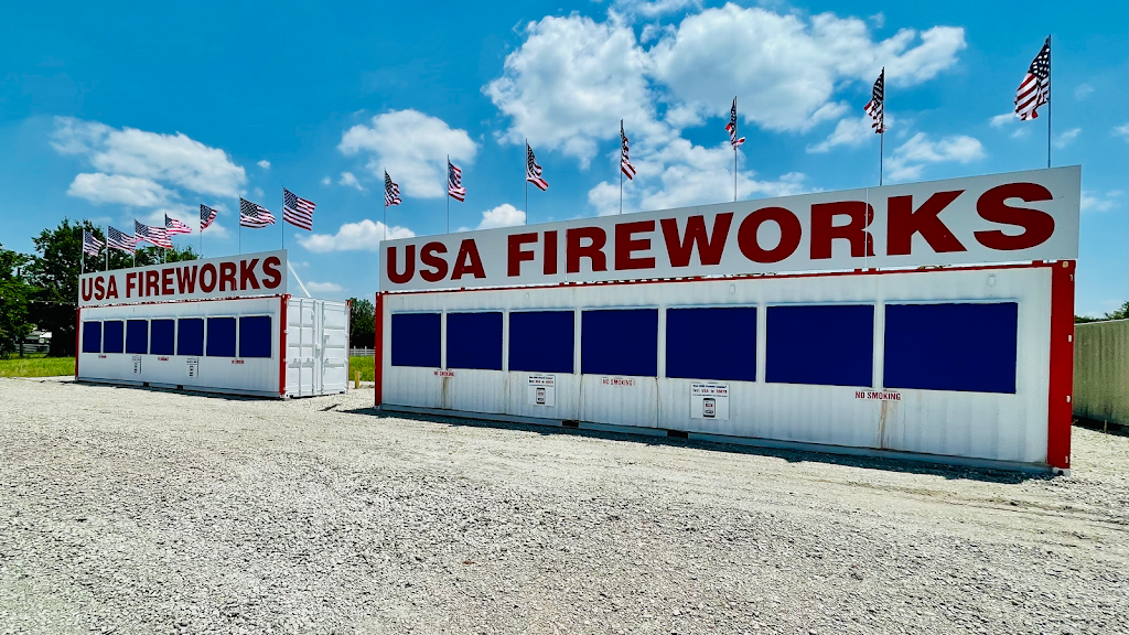 USA Fireworks | 3867 TX-34, Greenville, TX 75402, USA | Phone: (972) 979-7102