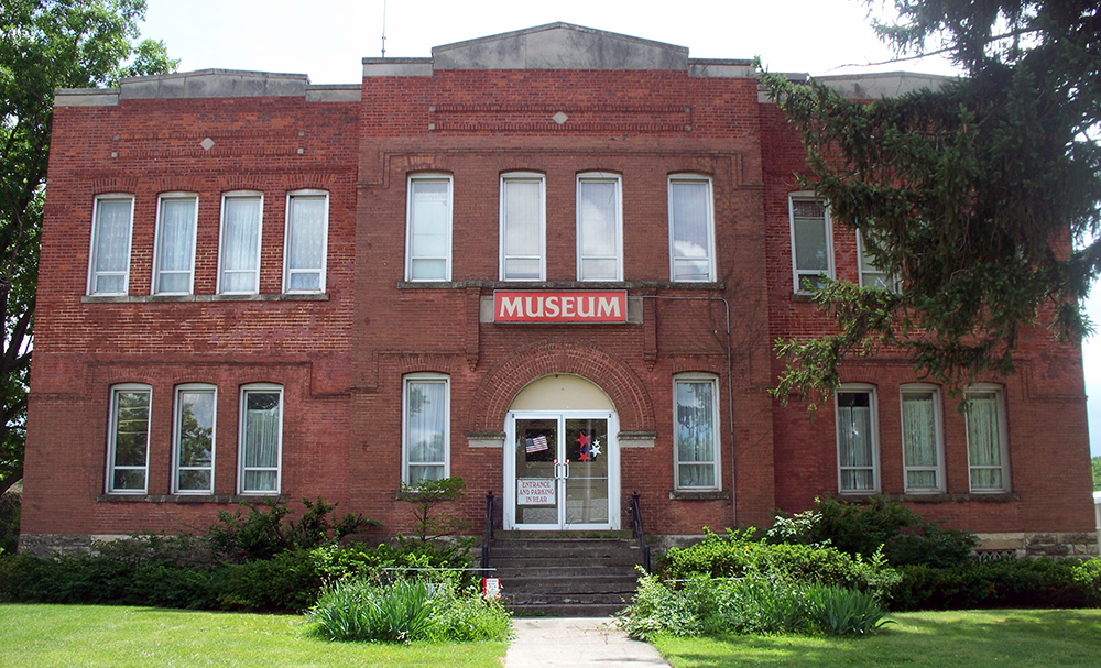 Merrillville History Museum | 13 W 73rd Ave, Merrillville, IN 46410, USA | Phone: (219) 756-2042