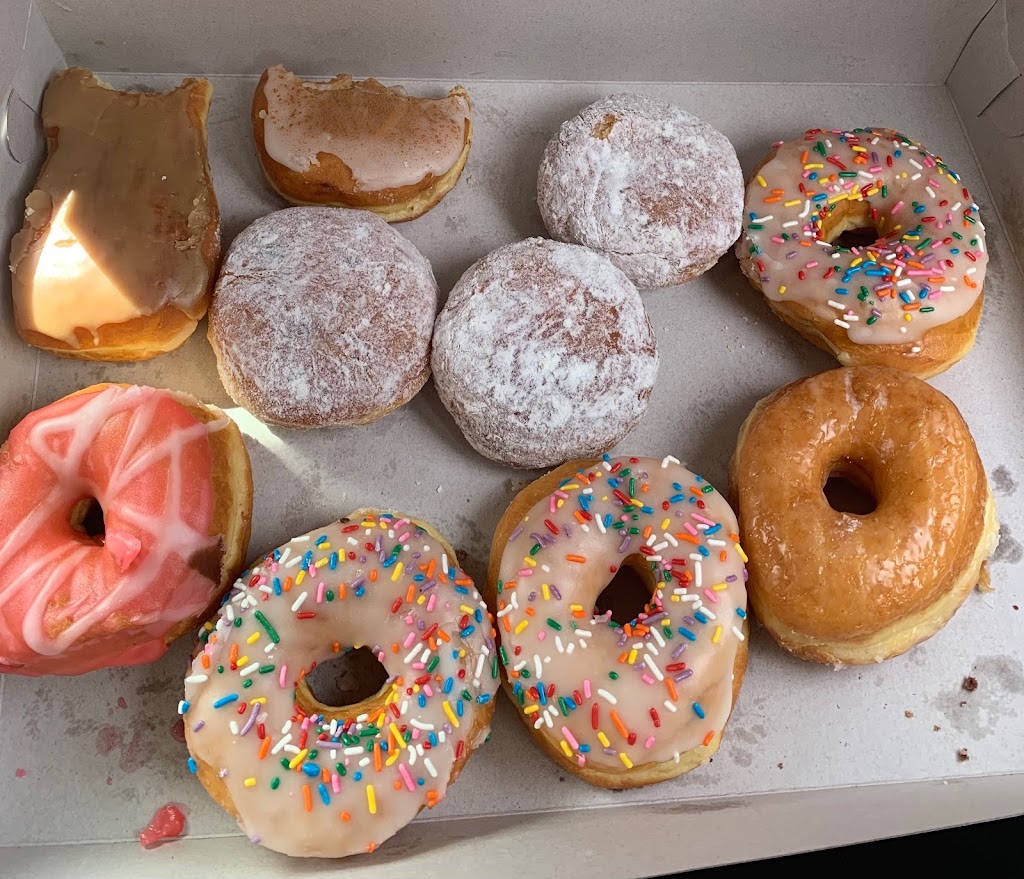 Sunny Donuts | 4199 Spring St, La Mesa, CA 91941, USA | Phone: (619) 464-7566