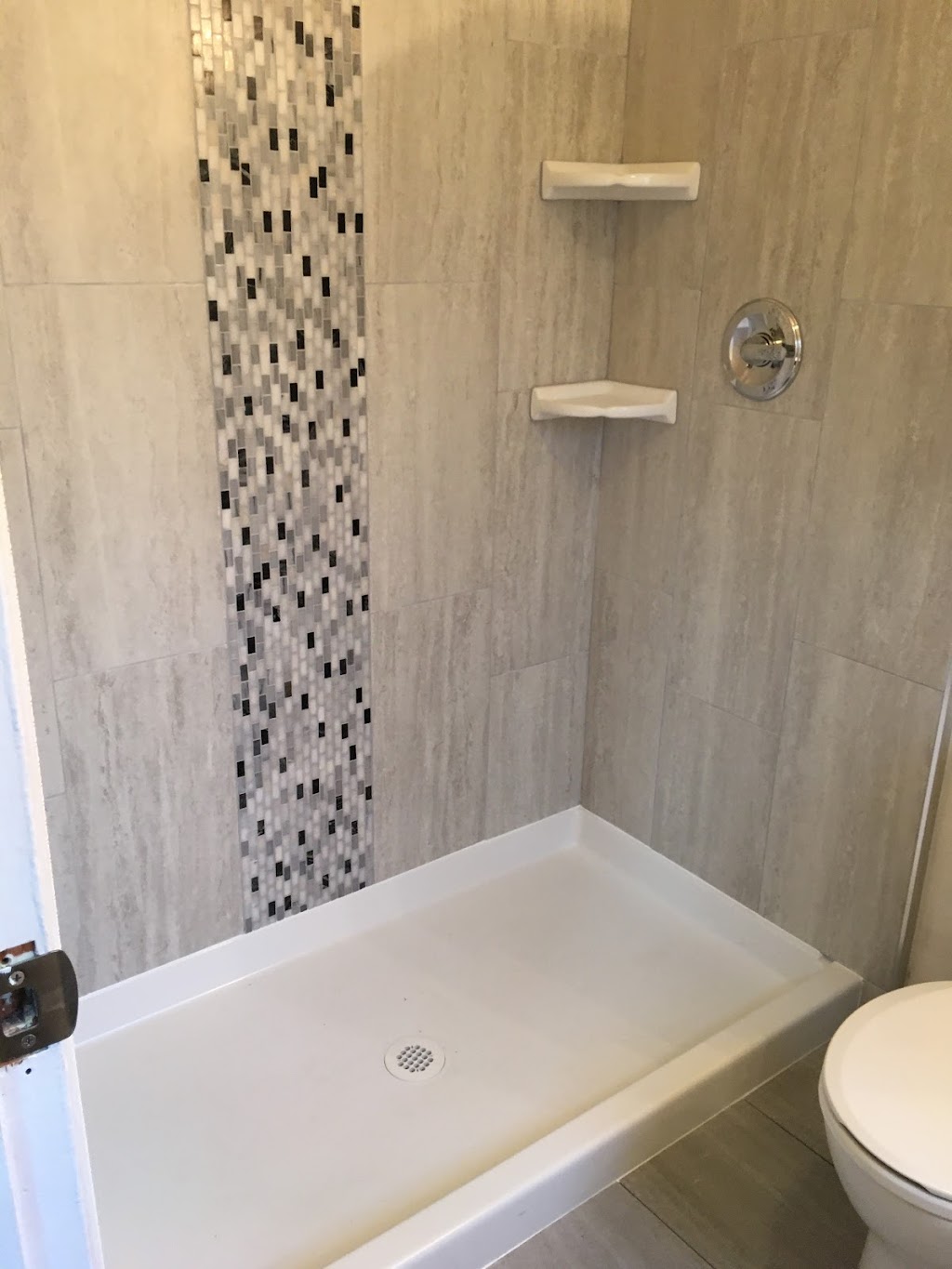 Pacific Tile And Bath | 989 Blossom Way, Hayward, CA 94541, USA | Phone: (408) 854-0077