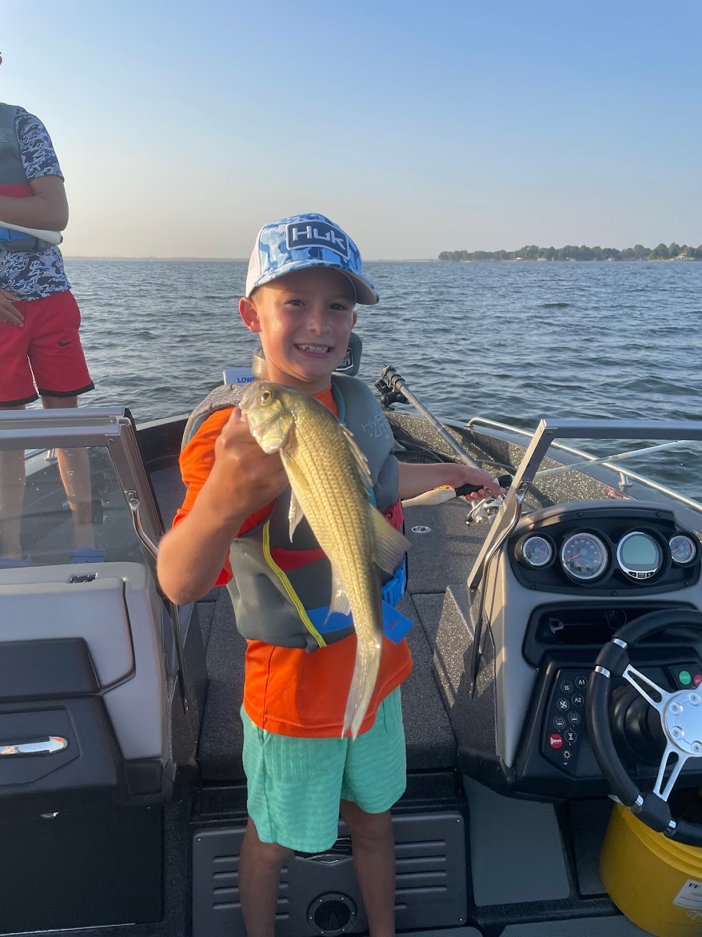 Herbecks Lonestar Fishing | 13716 Park Harbor Dr, Eustace, TX 75124, USA | Phone: (214) 914-9566