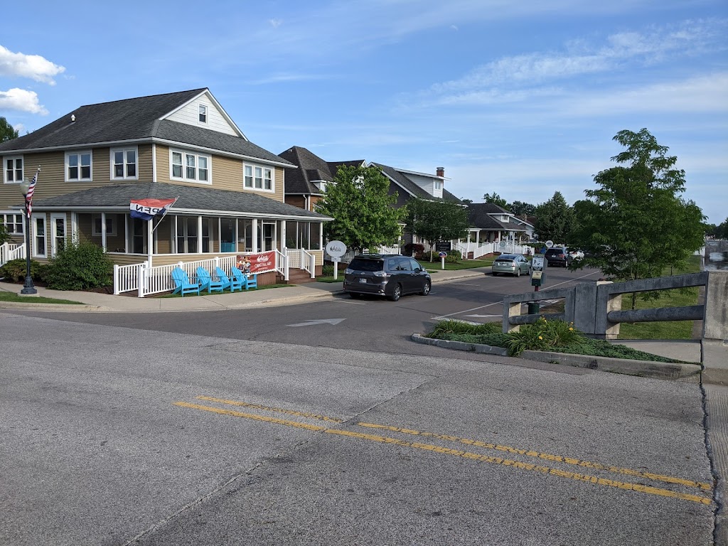 Luxe Studio | 803 E Canal St, Winona Lake, IN 46590, USA | Phone: (574) 268-8240