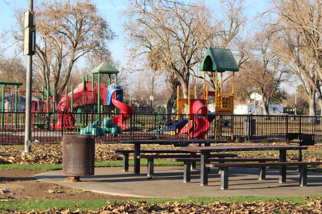 McNally Park | 825 S A St, Madera, CA 93638, USA | Phone: (559) 661-5495