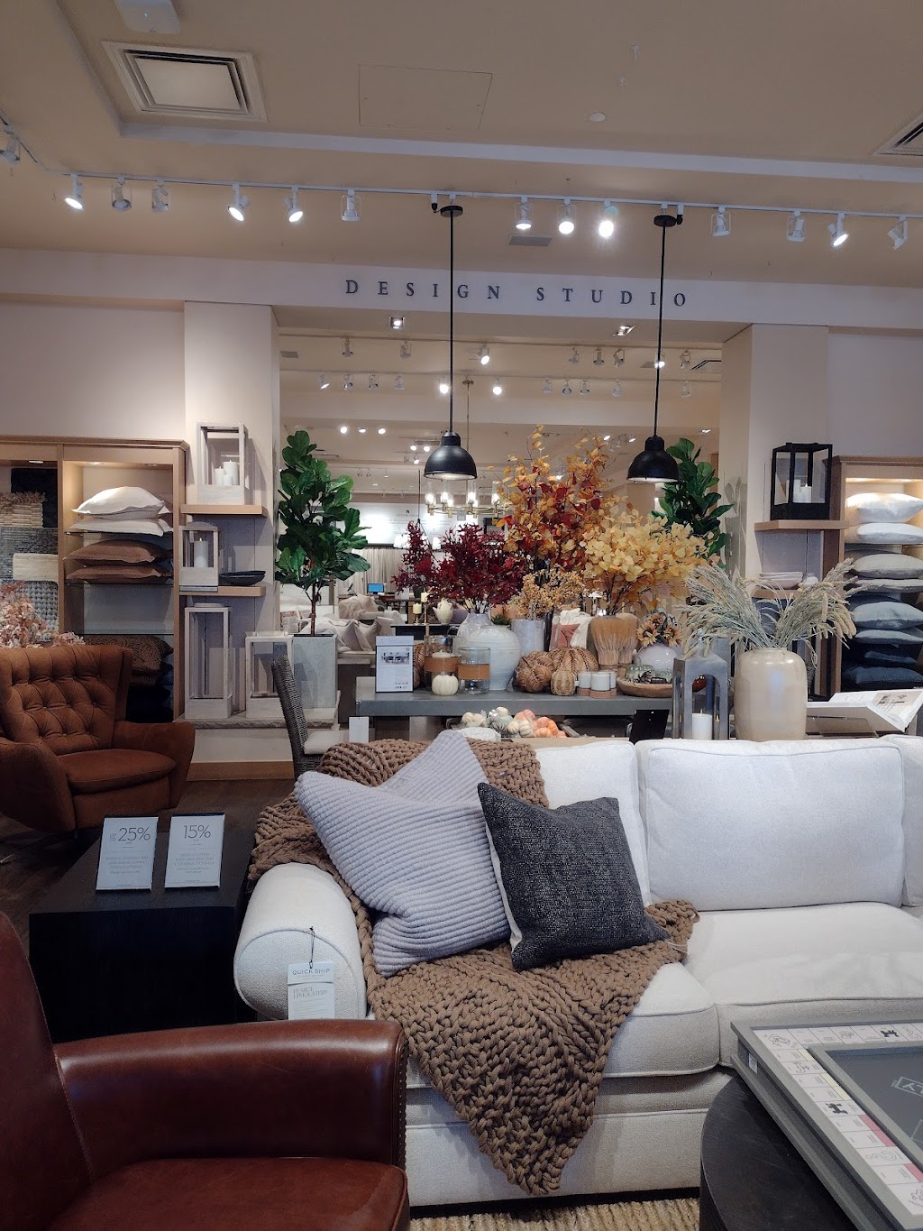 Pottery Barn | 2905 E Skyline Dr Ste 105, Tucson, AZ 85718, USA | Phone: (520) 615-3470