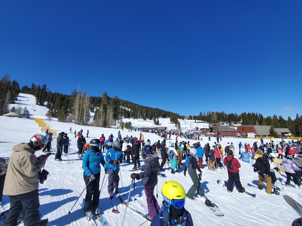 Northstar Cross-Country, Telemark, and Snowshoe Center | 9001 Northstar Dr, Truckee, CA 96161 | Phone: (530) 562-3270