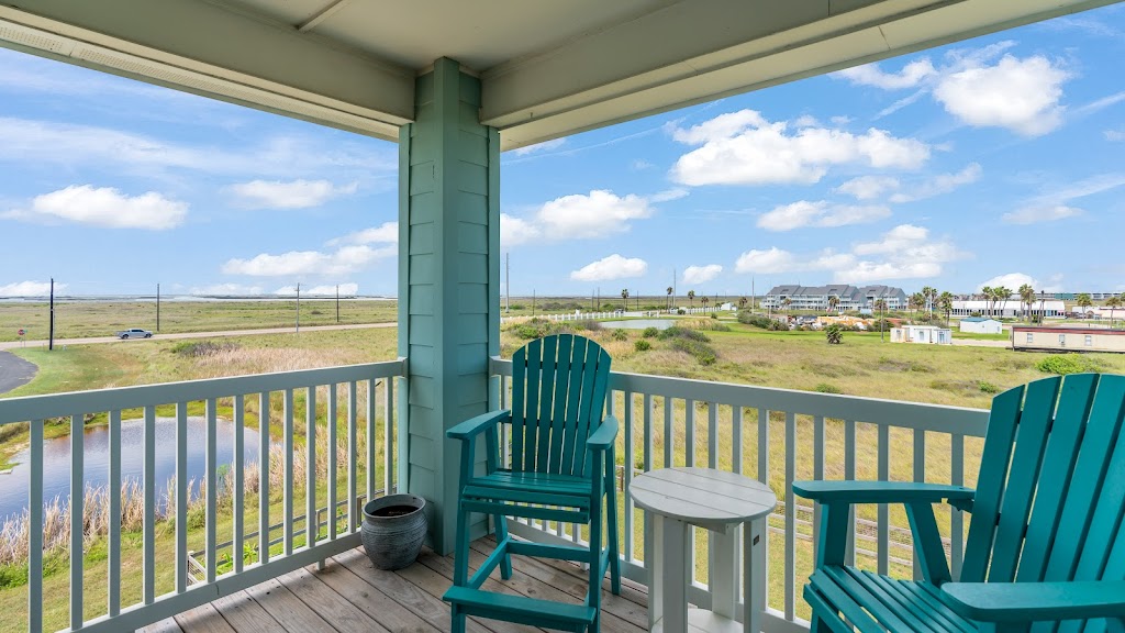 Mahalo Beach Home | 134 Mustang Island Estates Dr, Port Aransas, TX 78373, USA | Phone: (210) 665-5077