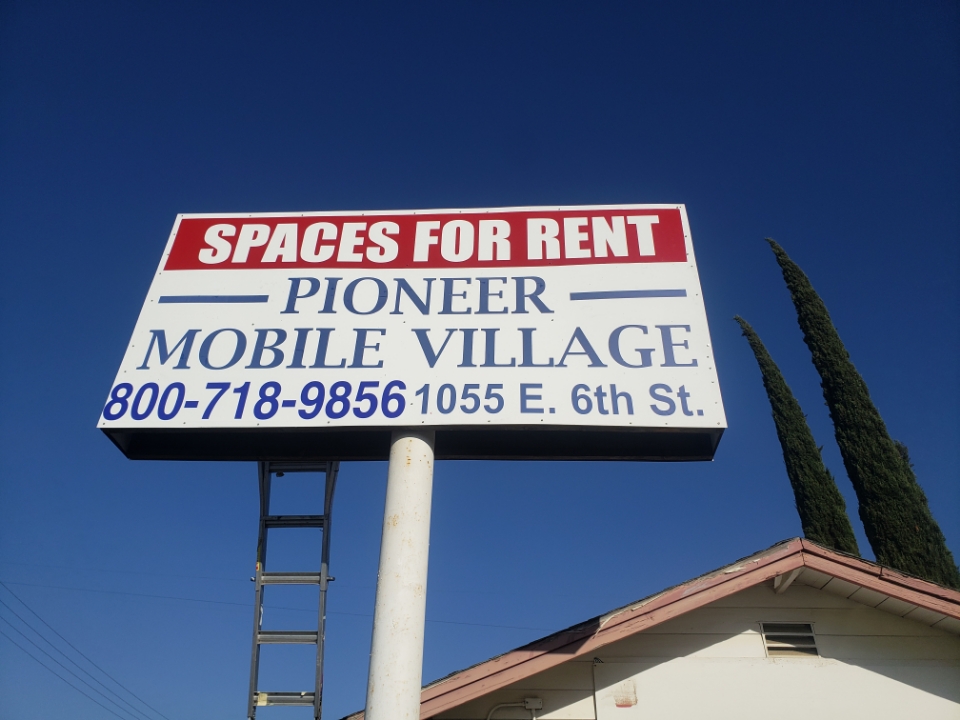 Pioneer Mobile Village | 1055 E 6th St, Beaumont, CA 92223, USA | Phone: (800) 718-9856