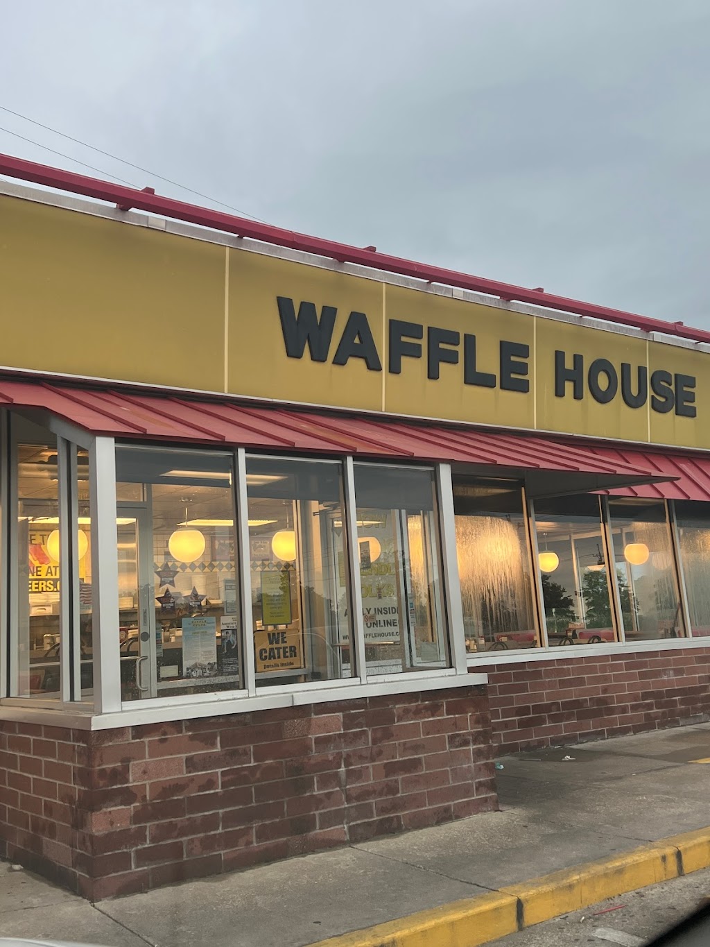 Waffle House | 13132 US-61, Tunica Resorts, MS 38664, USA | Phone: (662) 363-1752