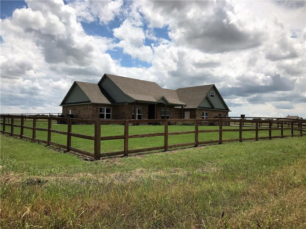 Jennifer Grimes-Realtor | 3537 Teasley Ln, Denton, TX 76210, USA | Phone: (940) 368-2409