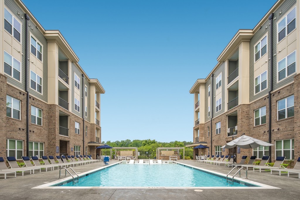 Lantower Weston Corners Apartments | 6000 Elevate Cir, Cary, NC 27513 | Phone: (919) 891-6977