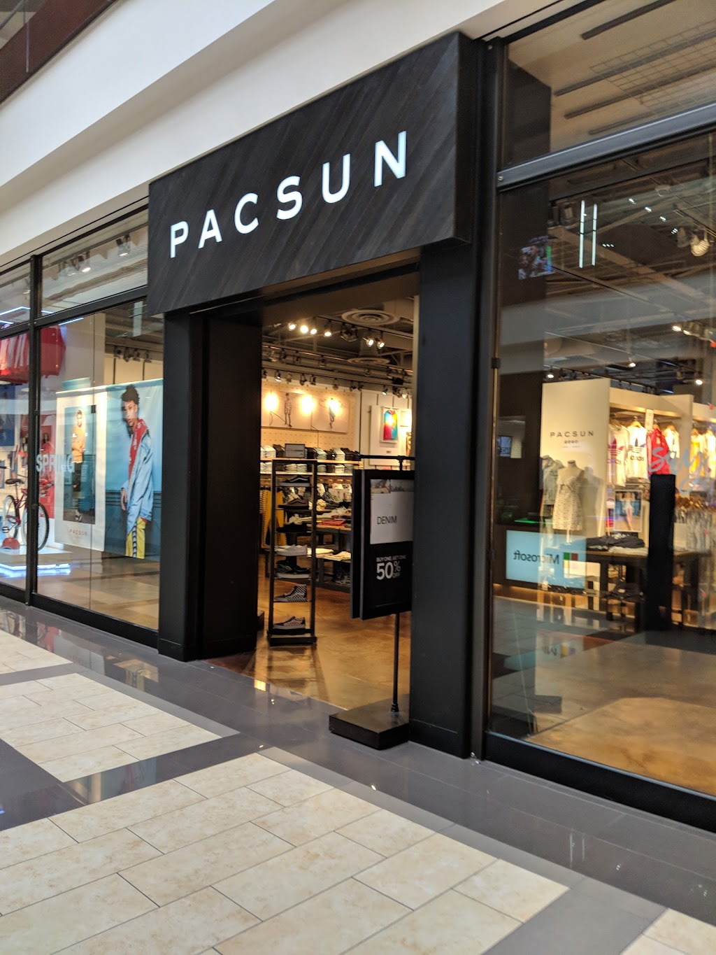 PacSun | 1050 Brea Mall, Brea, CA 92821, USA | Phone: (714) 529-4141