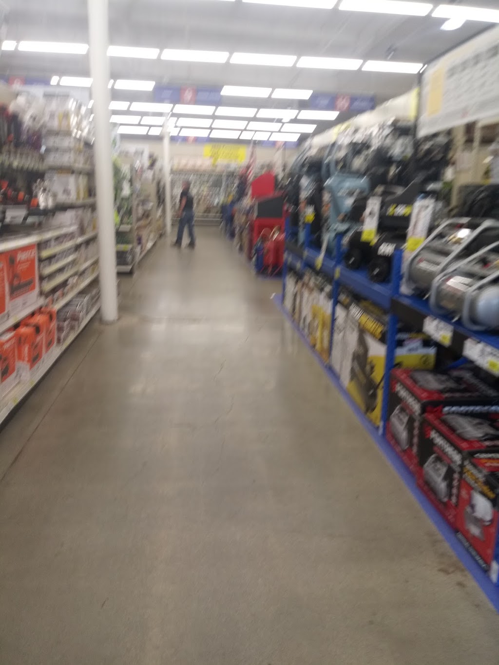 Harbor Freight Tools | 9137 Central Ave Suite B, Montclair, CA 91763, USA | Phone: (909) 626-2544