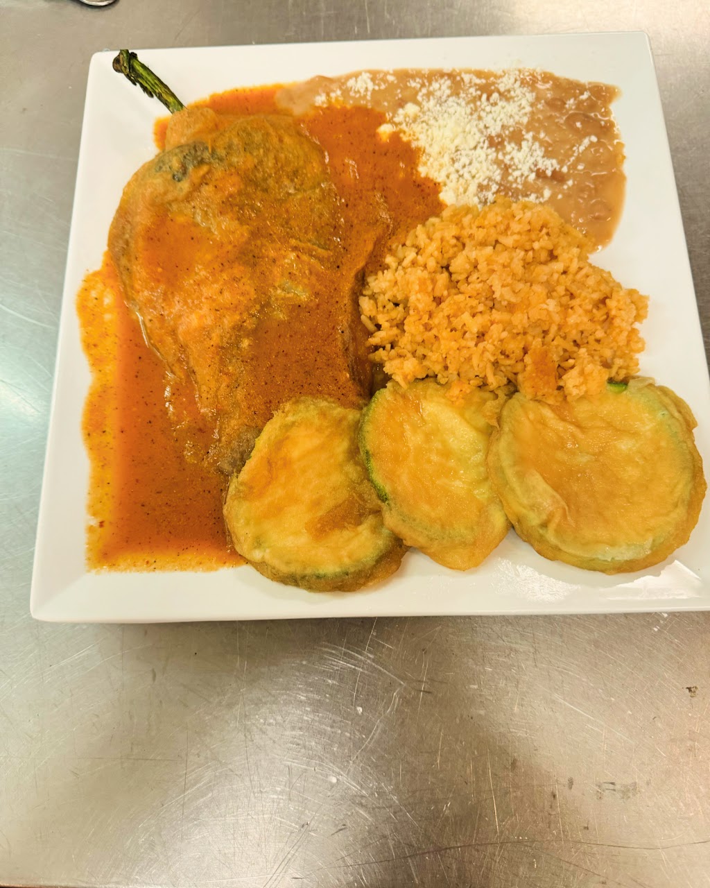 Birrieria El Apatzingán Estilo Michoacan | 546 Indian Hills Cir STE G, Perris, CA 92570, USA | Phone: (951) 420-5029