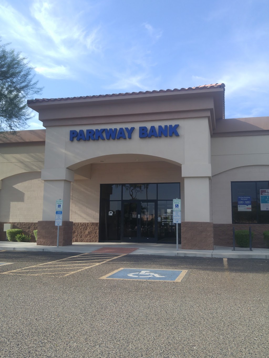Parkway Bank & Trust | 7581 W Thunderbird Rd, Peoria, AZ 85381, USA | Phone: (623) 487-1119