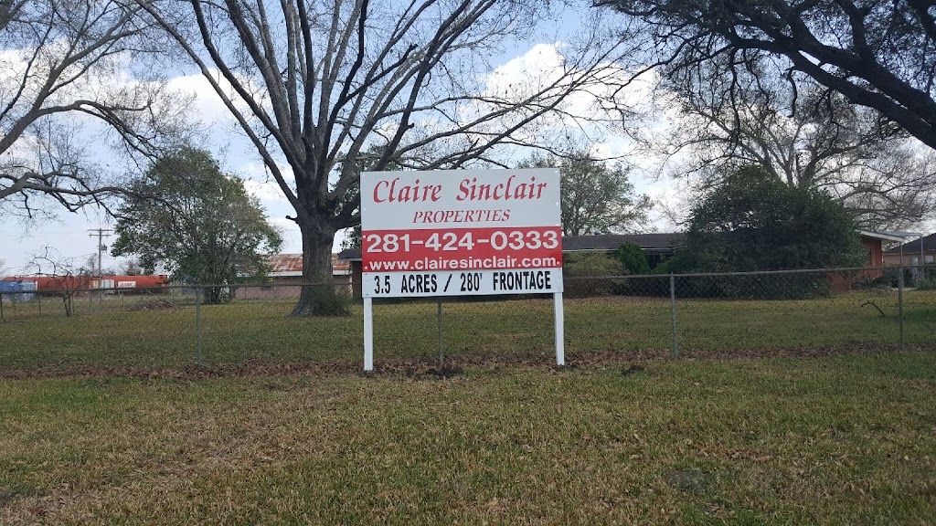 Claire Sinclair Properties LLC | 700 Rollingbrook Dr # B, Baytown, TX 77521, USA | Phone: (281) 424-0333