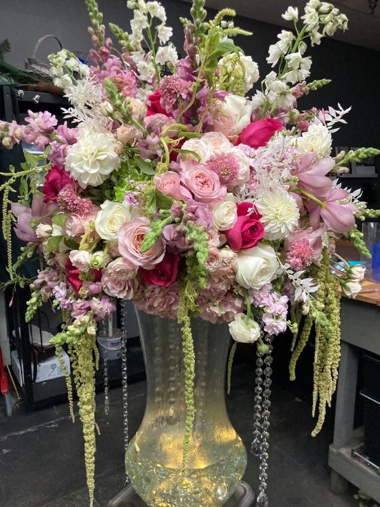 Arizona International Florist | 9556 W Mountain View Rd, Peoria, AZ 85345, USA | Phone: (480) 437-0116