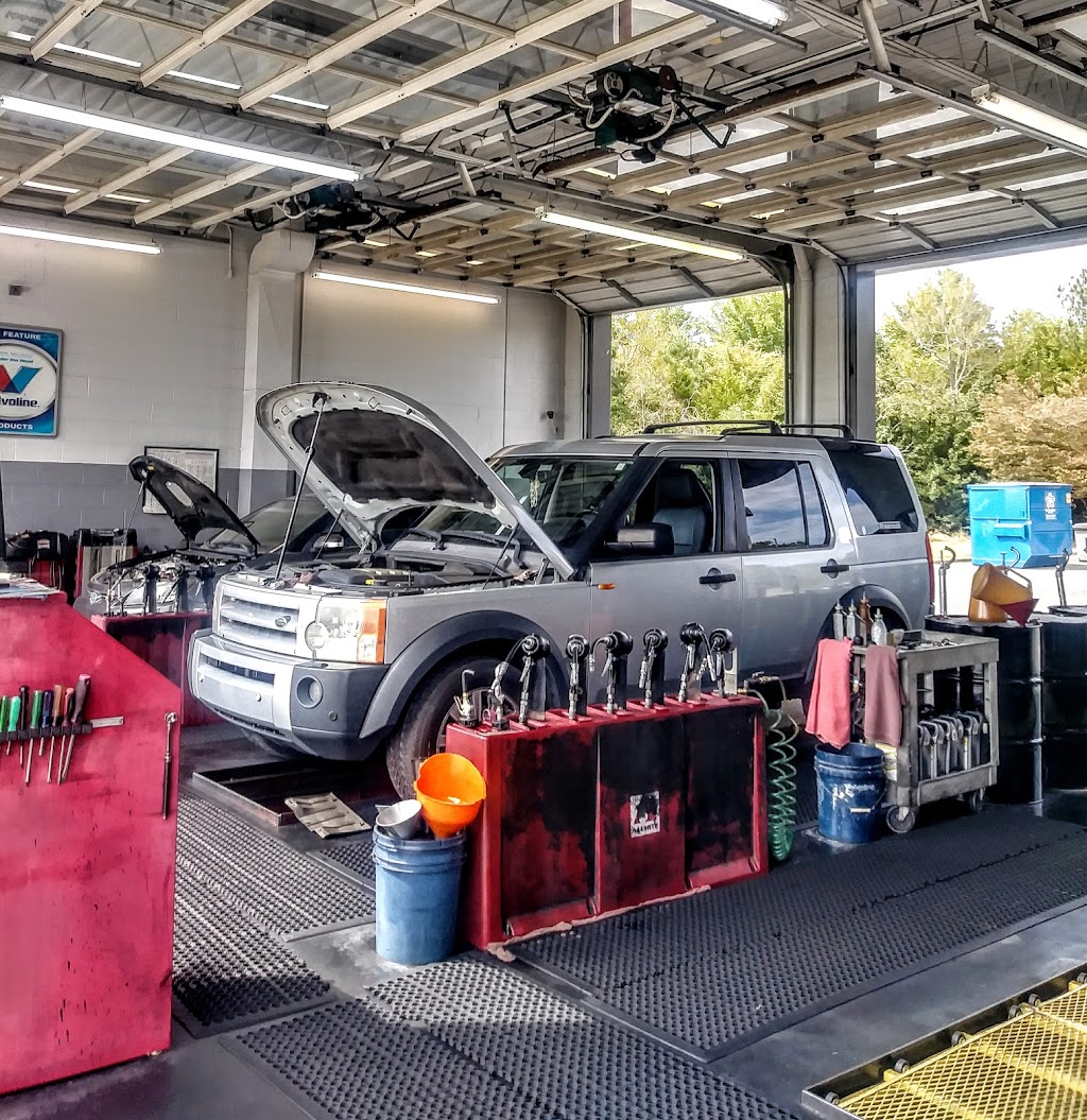 Strickland Brothers 10 Minute Oil Change | 1028 High Point St, Randleman, NC 27317, USA | Phone: (336) 799-3548