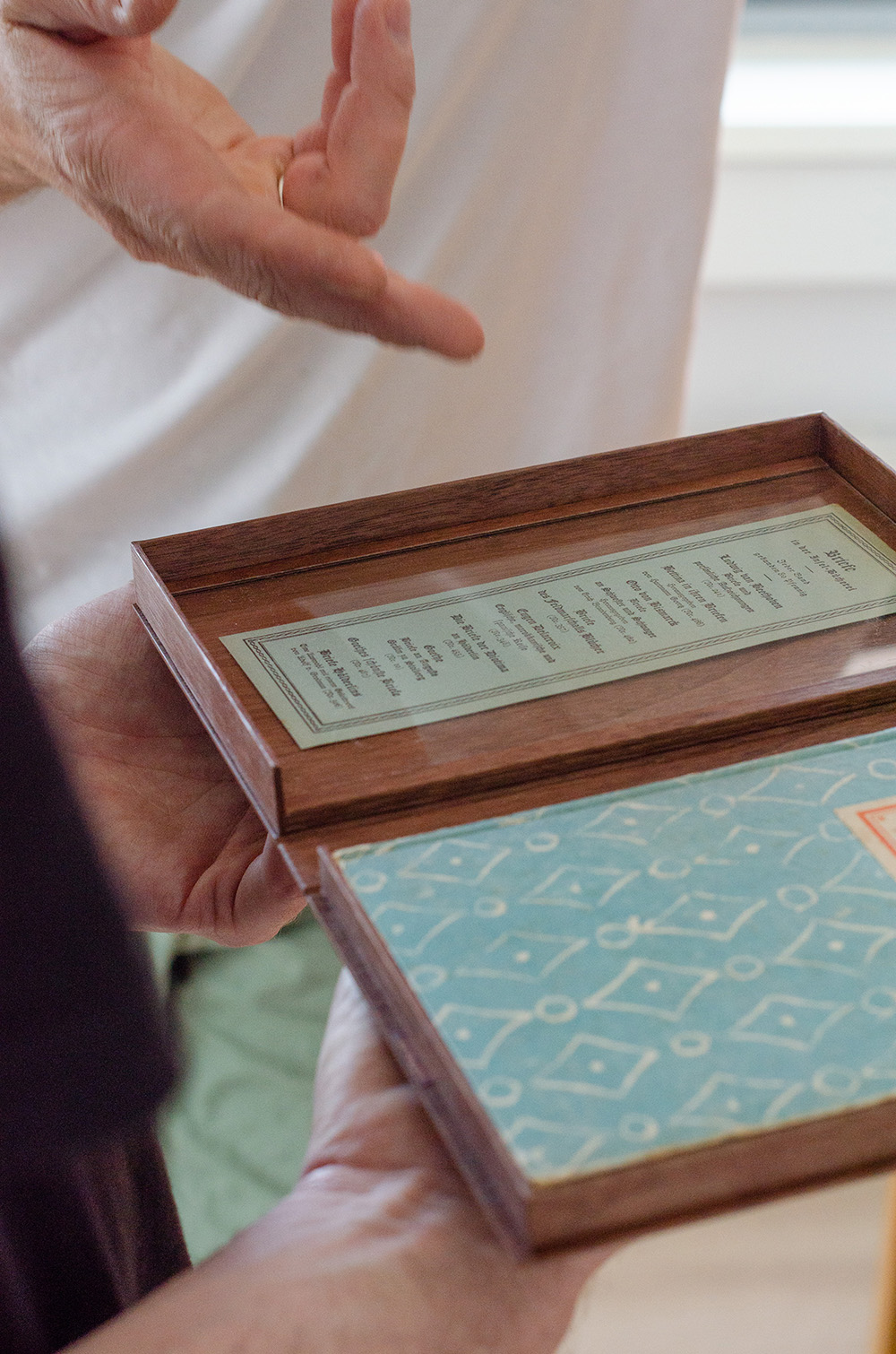 Elbel Libro Bookbinding | Boekbinderij | Tappersweg 12 F, 2031 ET Haarlem, Netherlands | Phone: 06 30096768