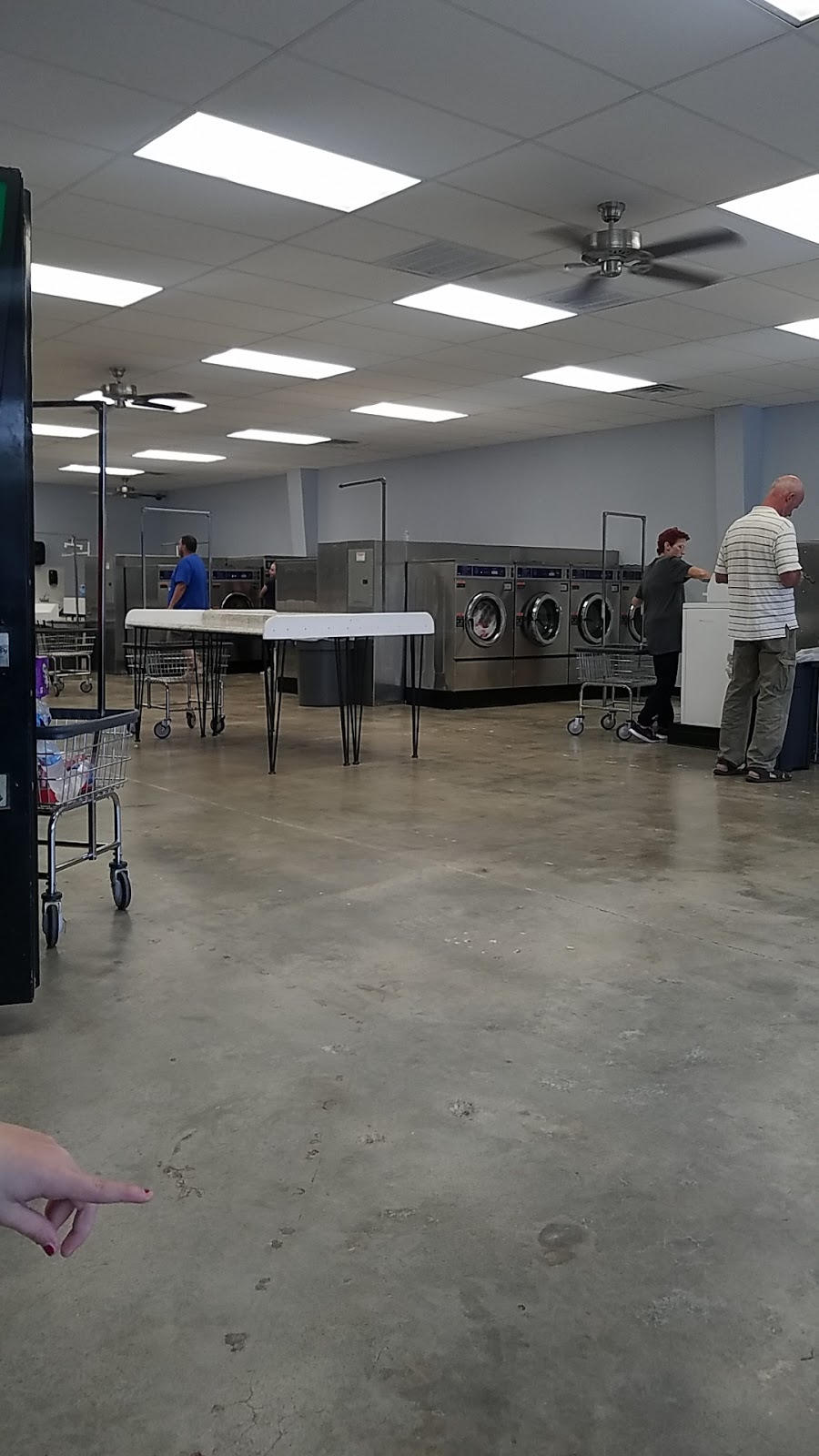 Coin Op Laundry | 791 S Kelly Ave, Edmond, OK 73003, USA | Phone: (405) 285-9655