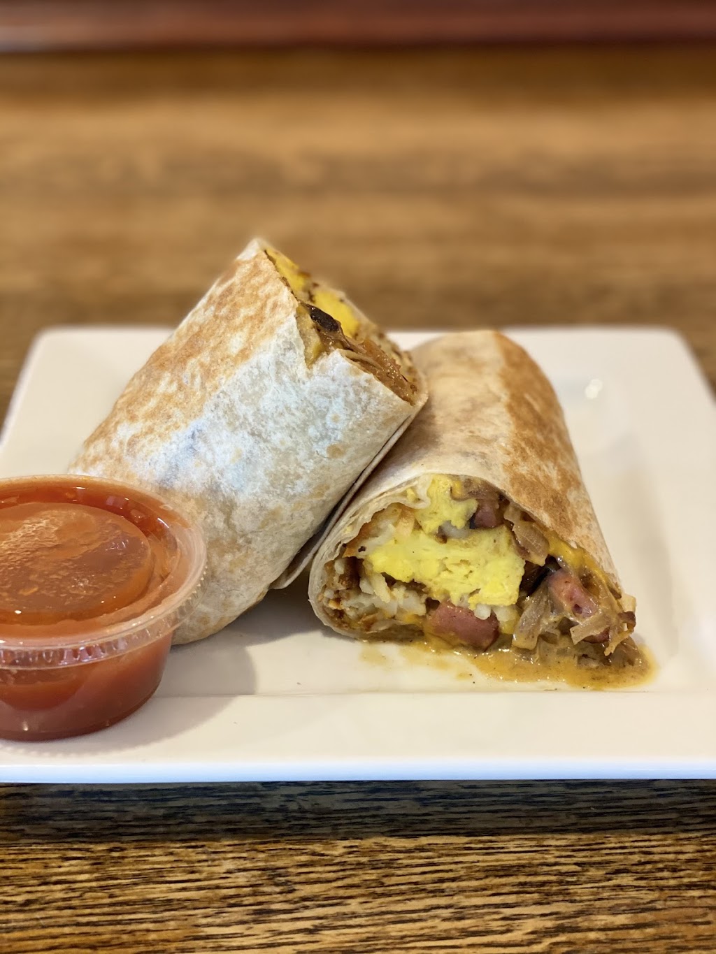 Da Breakfast Burritos by Rise N Dine | 102 S Milwaukee Ave, Wheeling, IL 60090, USA | Phone: (847) 541-4900