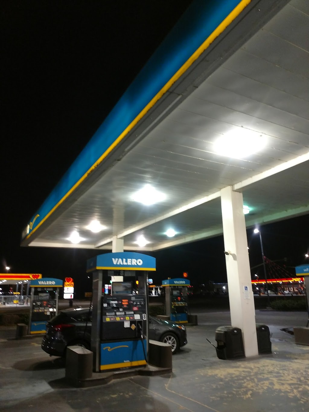 Valero | 21938 CA-46, Lost Hills, CA 93249, USA | Phone: (210) 345-2000